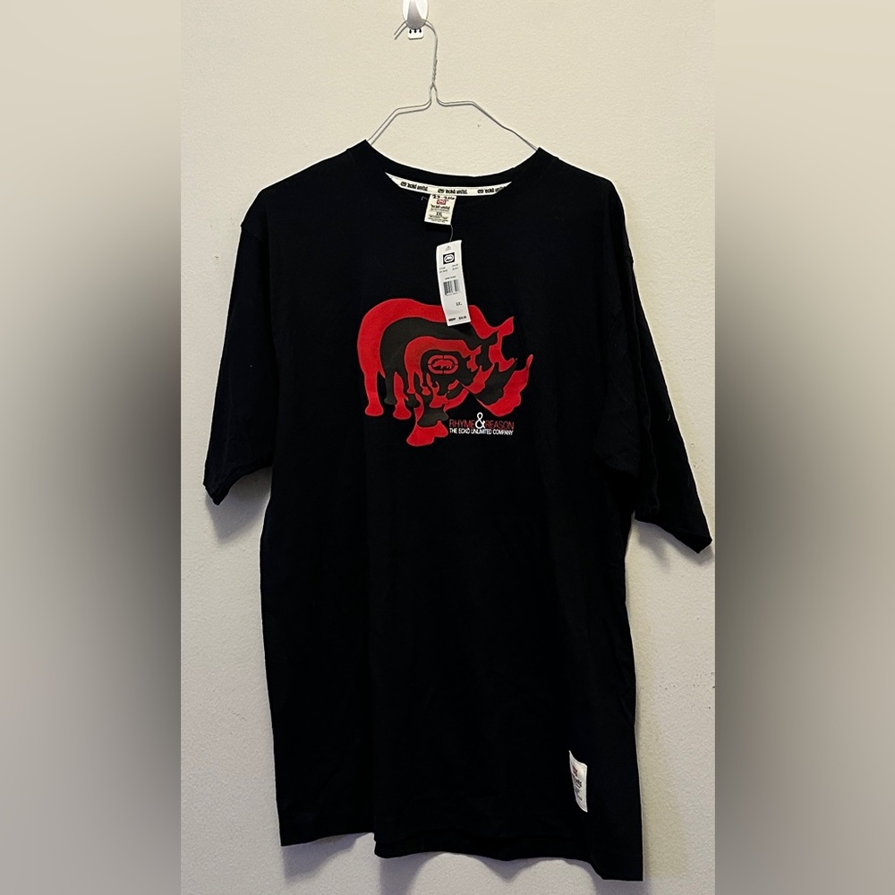 Echo Graphic Tee